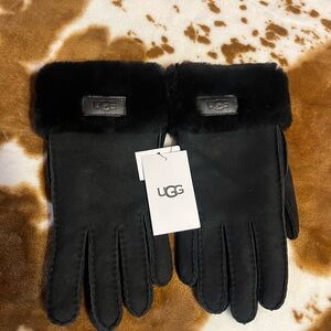 UGG Black Suede Gloves with Fur Cuff